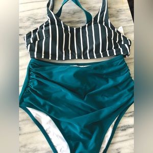 NWT Cupshe Teal Solid and Striped Black Bikini, Size Small